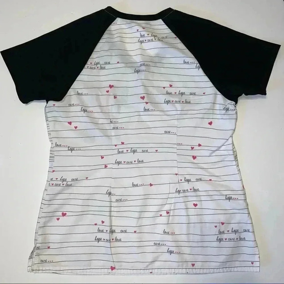 𝅺CHEROKEE Scrubs Top Size M Adorable Breast Cancer Awareness - Picture 3 of 8